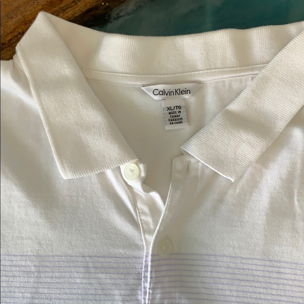 Calvin Klein brand striped polo shirt 🔥❤️ - Picture 5 of 7